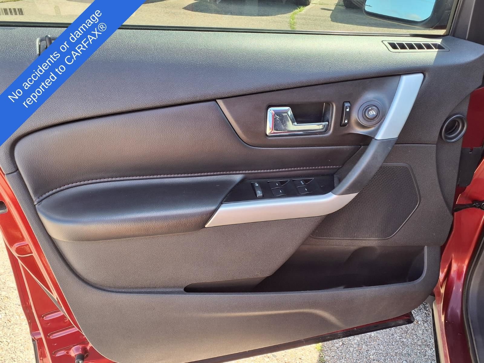 Thumbnail: 2014 Ford Edge - 16