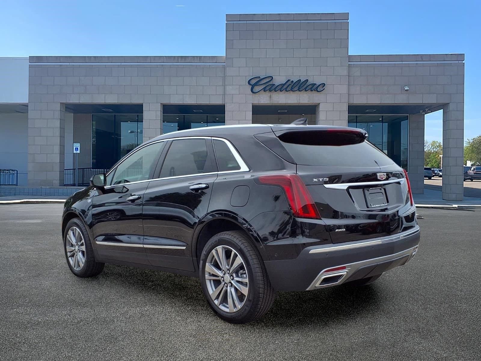 2026 Cadillac XT5 Premium Luxury - Photo 6