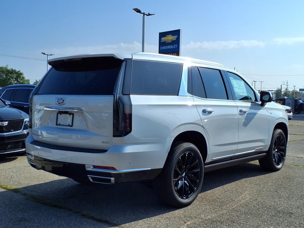 2025 Cadillac Escalade Premium Luxury photo 3