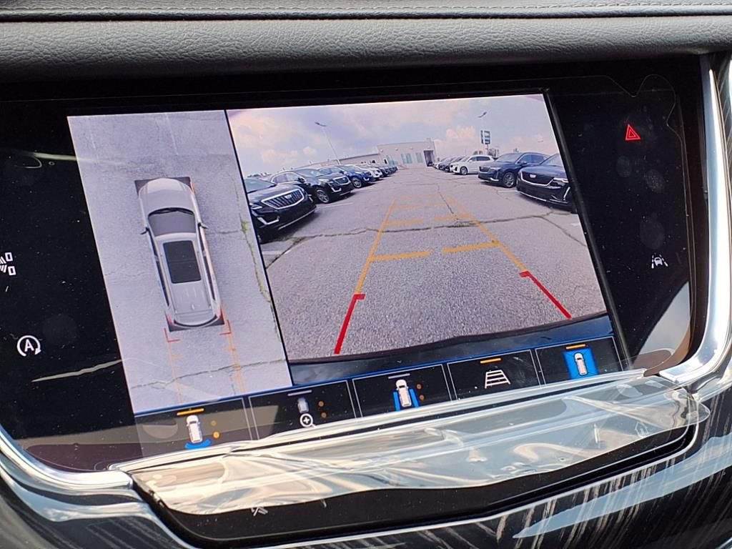 Thumbnail: 2025 Cadillac XT6 - 20