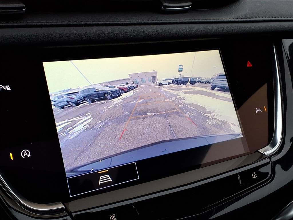 Thumbnail: 2025 Cadillac XT6 - 21