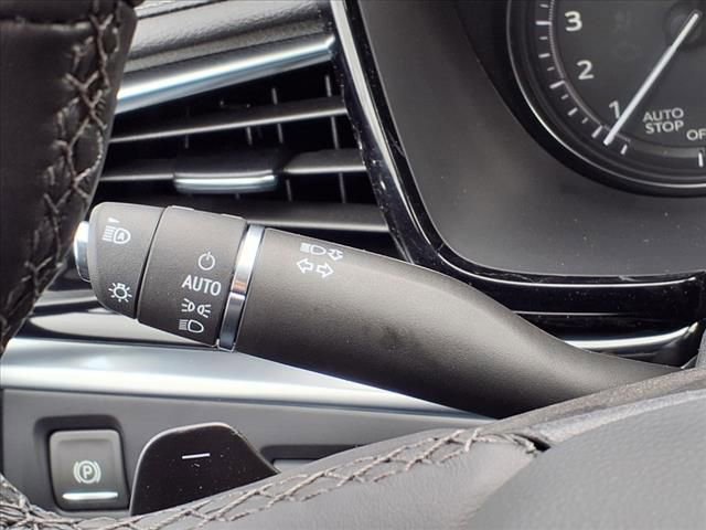 Thumbnail: 2025 Cadillac XT6 - 17