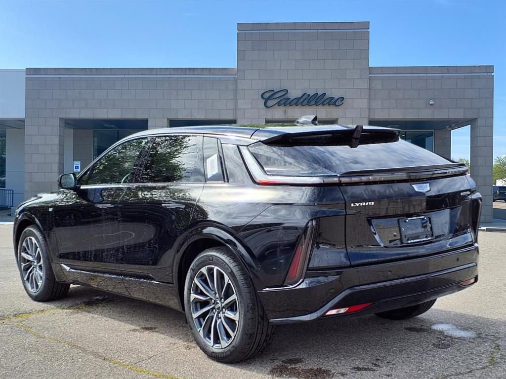 2025 Cadillac Lyriq Sport 1 6