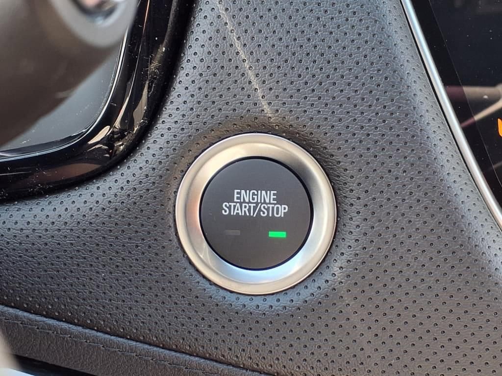 Thumbnail: 2025 Cadillac XT5 - 22