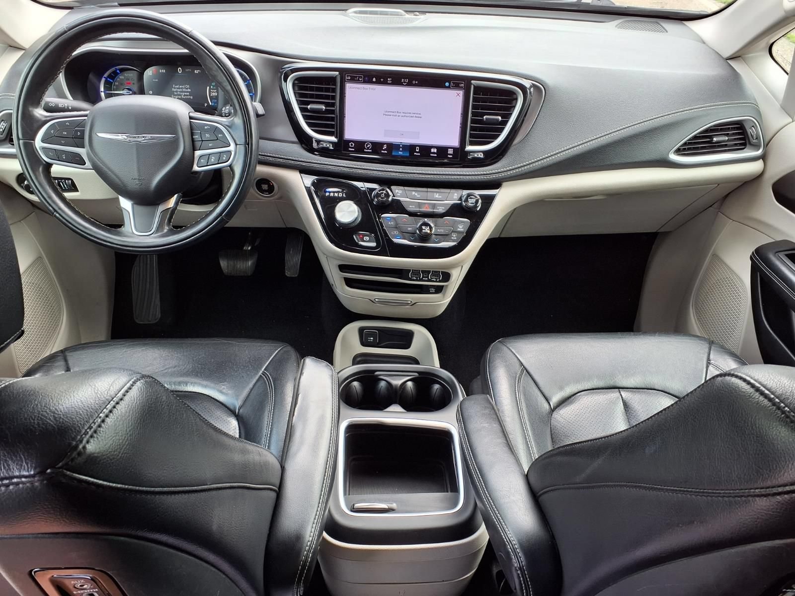 Thumbnail: 2022 Chrysler Pacifica - 12