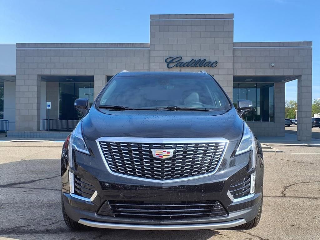 New 2026 CADILLAC XT5 Premium Luxury SUV
