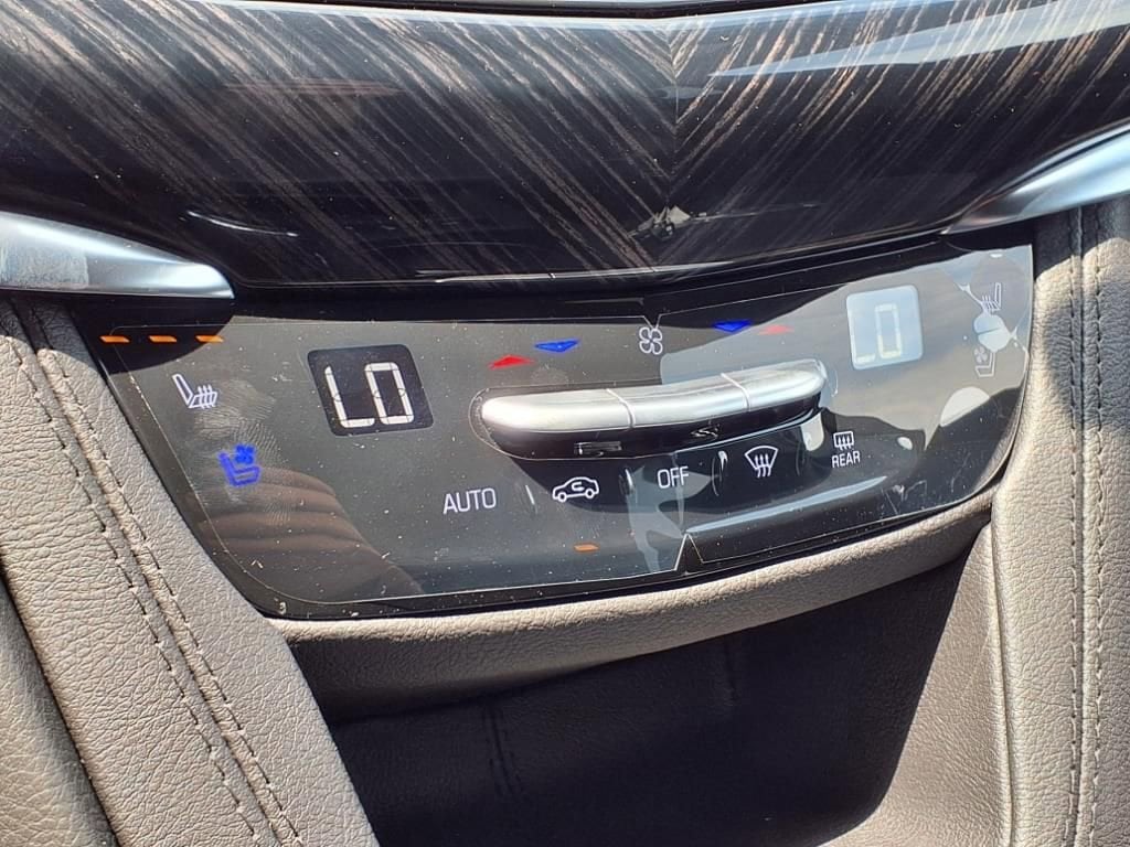 Thumbnail: 2025 Cadillac XT6 - 20