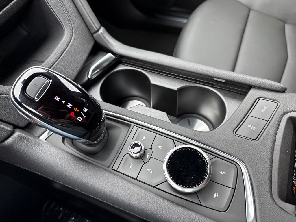 Thumbnail: 2025 Cadillac XT5 - 19