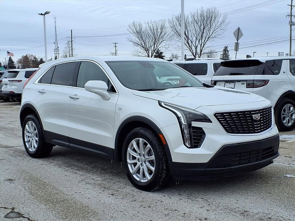 Used 2023 CADILLAC XT4 Luxury SUV