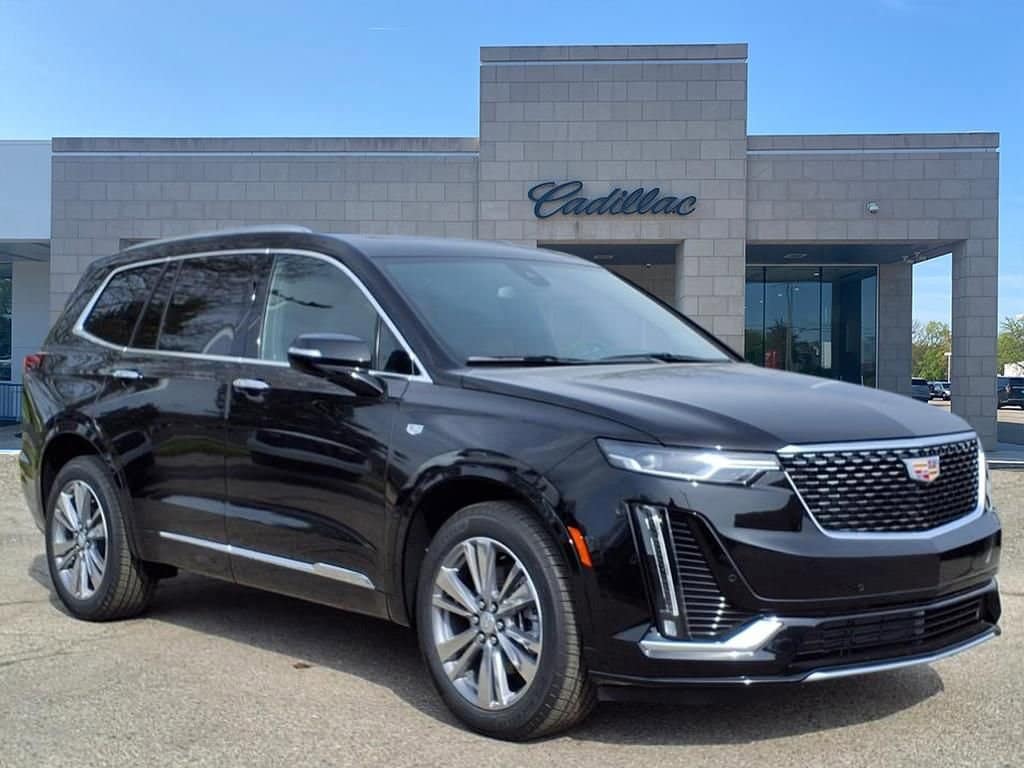 Thumbnail: 2025 Cadillac XT6 - 3