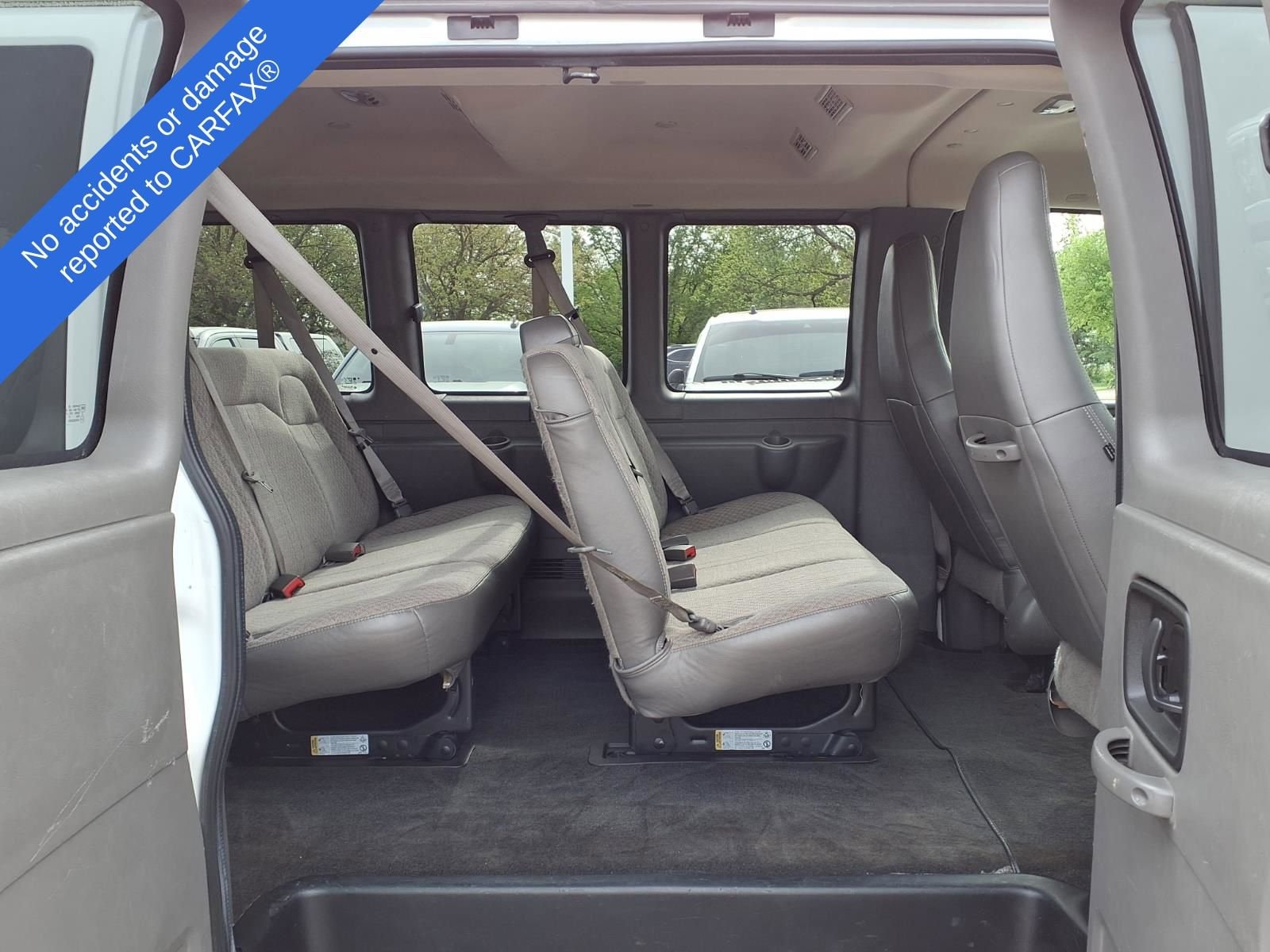 Thumbnail: 2016 Chevrolet Express - 11