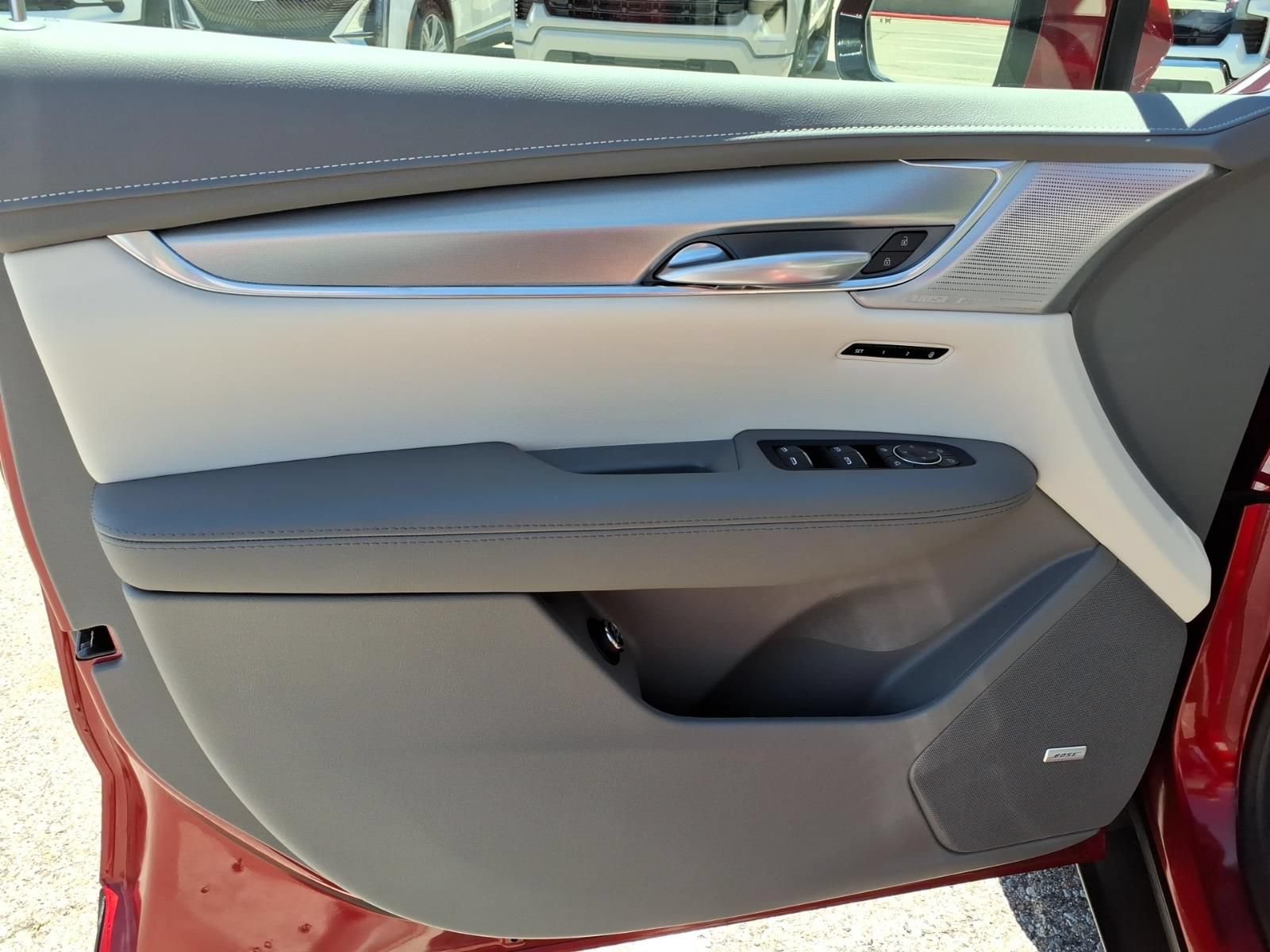 2026 Cadillac XT5 Premium Luxury - Photo 12