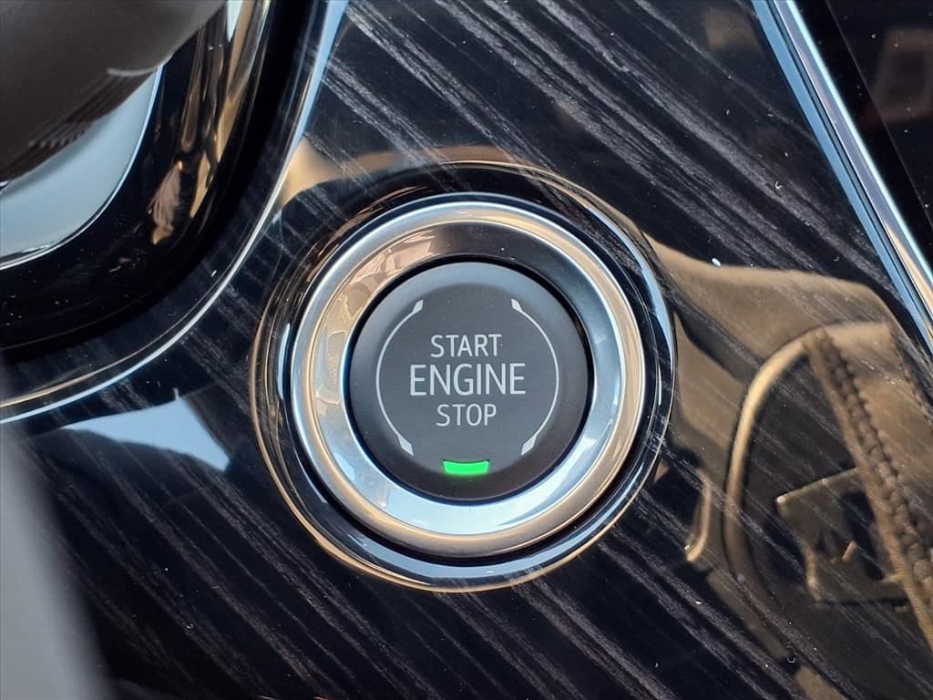 Thumbnail: 2025 Cadillac XT6 - 20