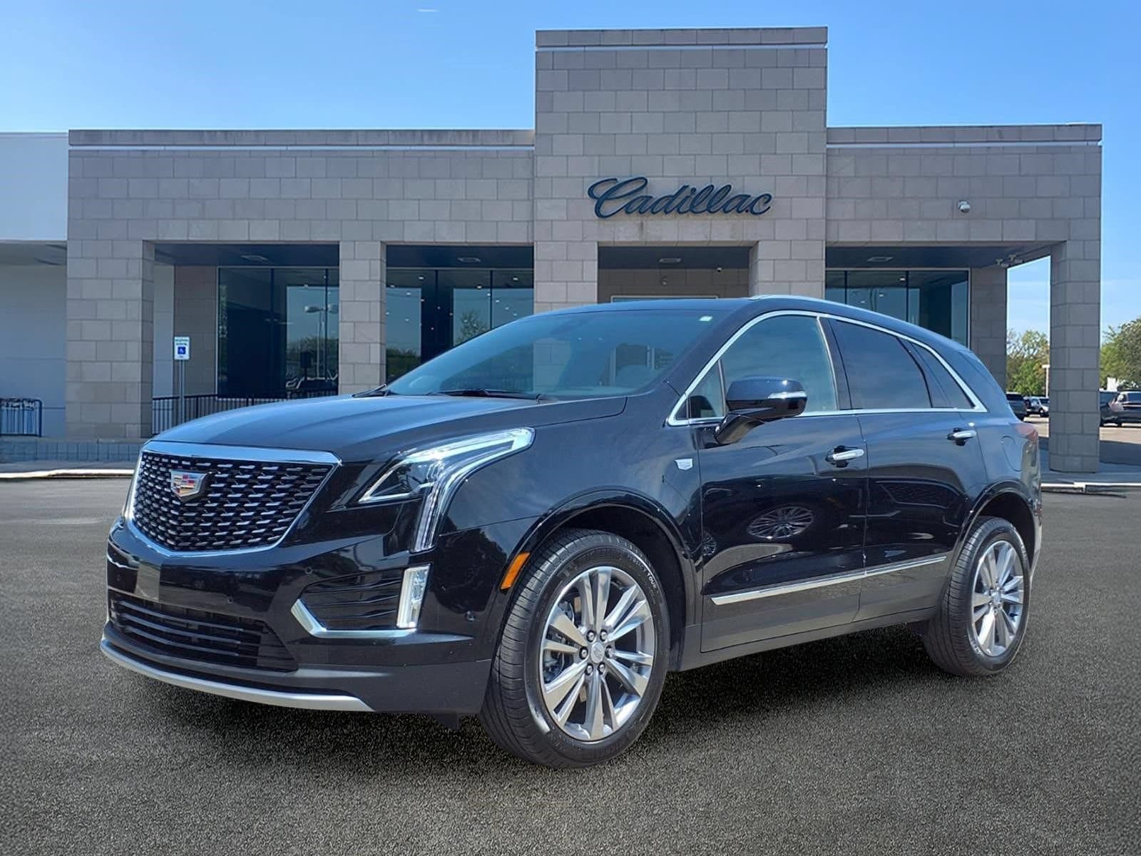 2026 Cadillac XT5 Premium Luxury - Photo 1