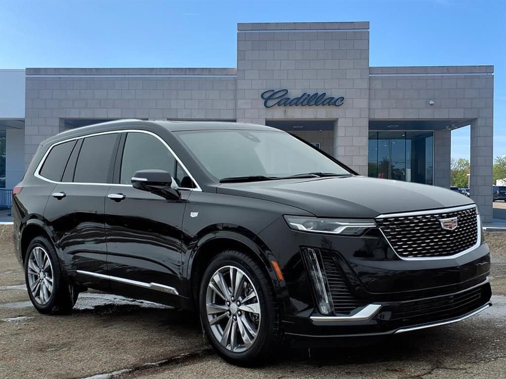 Thumbnail: 2025 Cadillac XT6 - 3