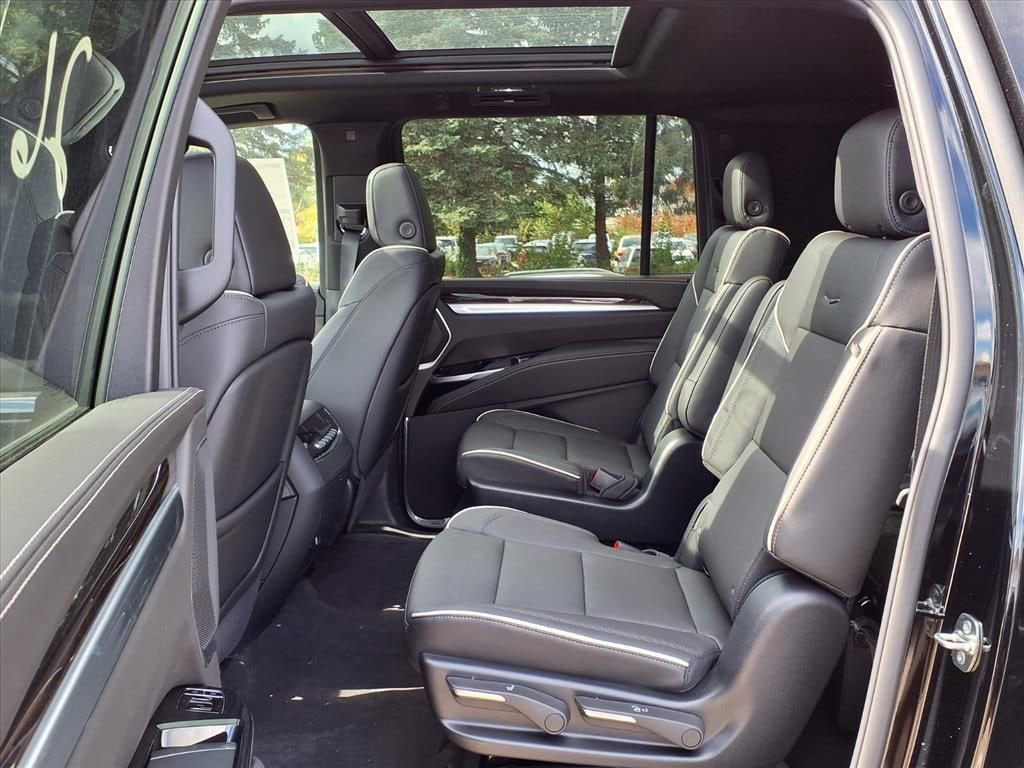 Thumbnail: 2026 Cadillac Escalade - 8