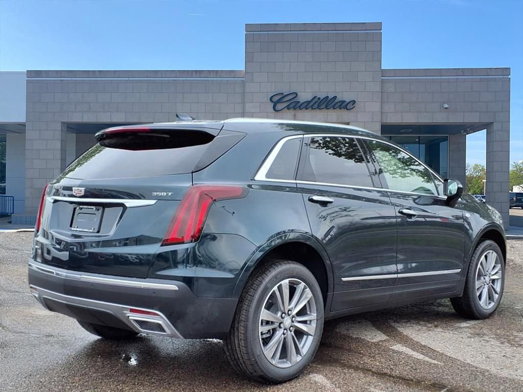 2025 Cadillac XT5 Premium Luxury photo 4