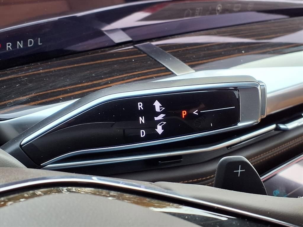 Thumbnail: 2026 Cadillac Escalade - 17