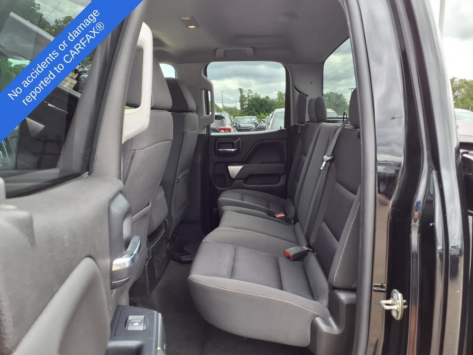 Thumbnail: 2018 Chevrolet Silverado 1500 - 12