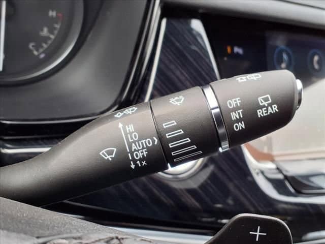 Thumbnail: 2025 Cadillac XT6 - 16