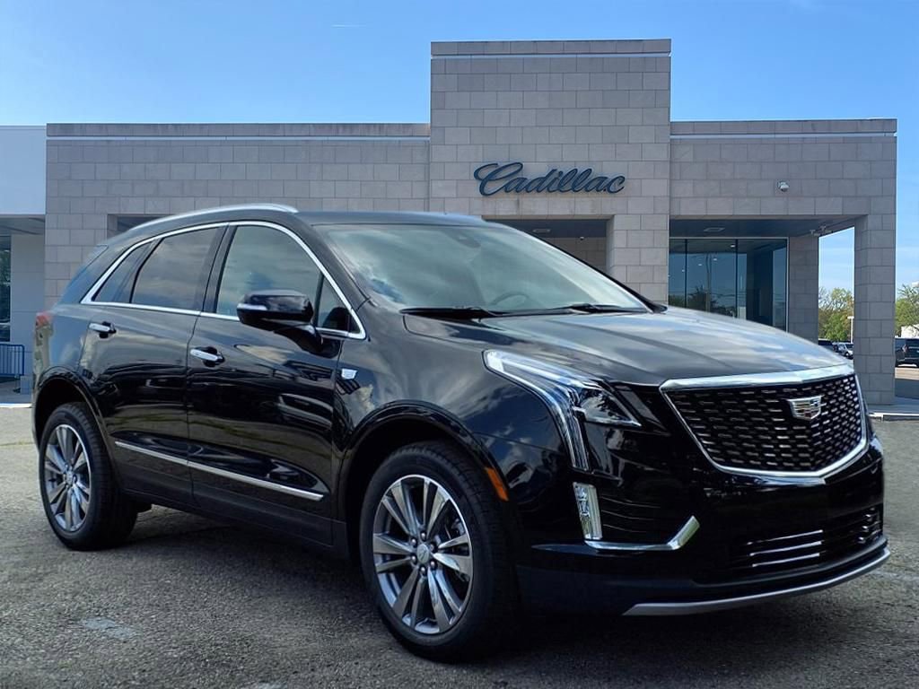 Thumbnail: 2025 Cadillac XT5 - 3