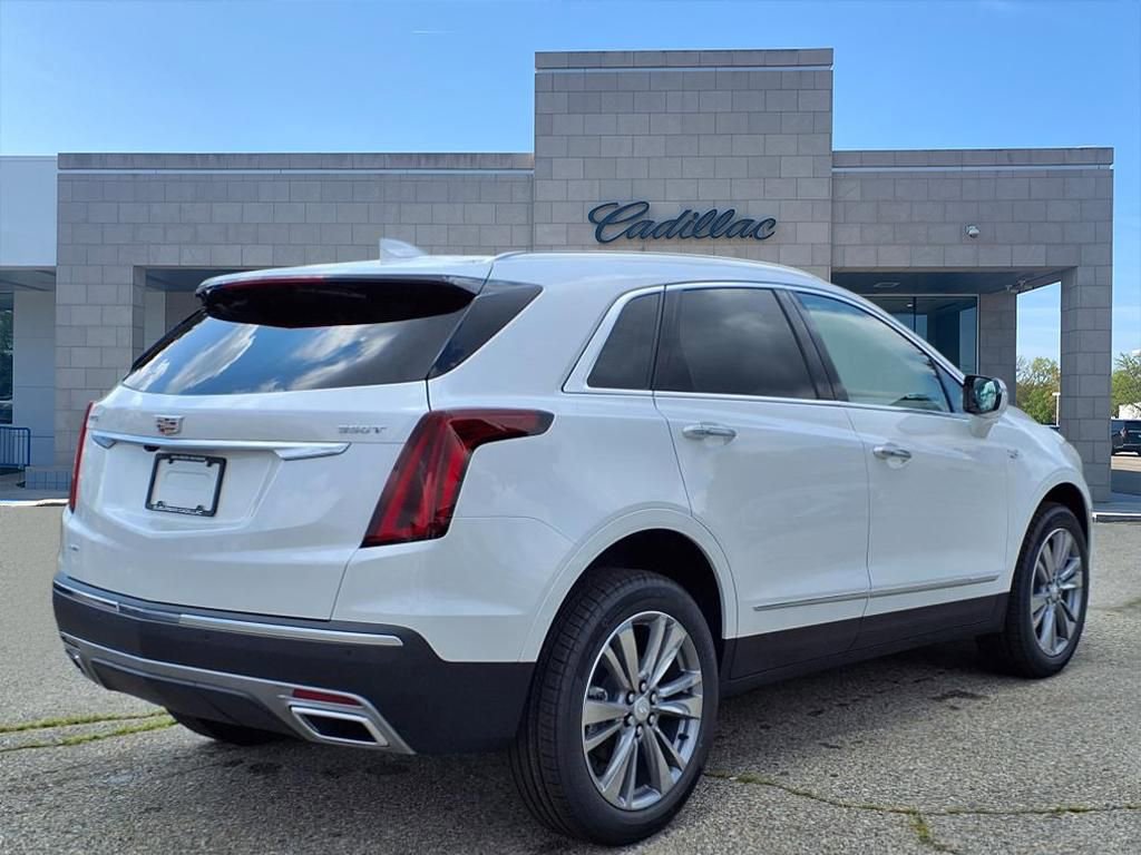 2025 Cadillac XT5 Premium Luxury photo 4