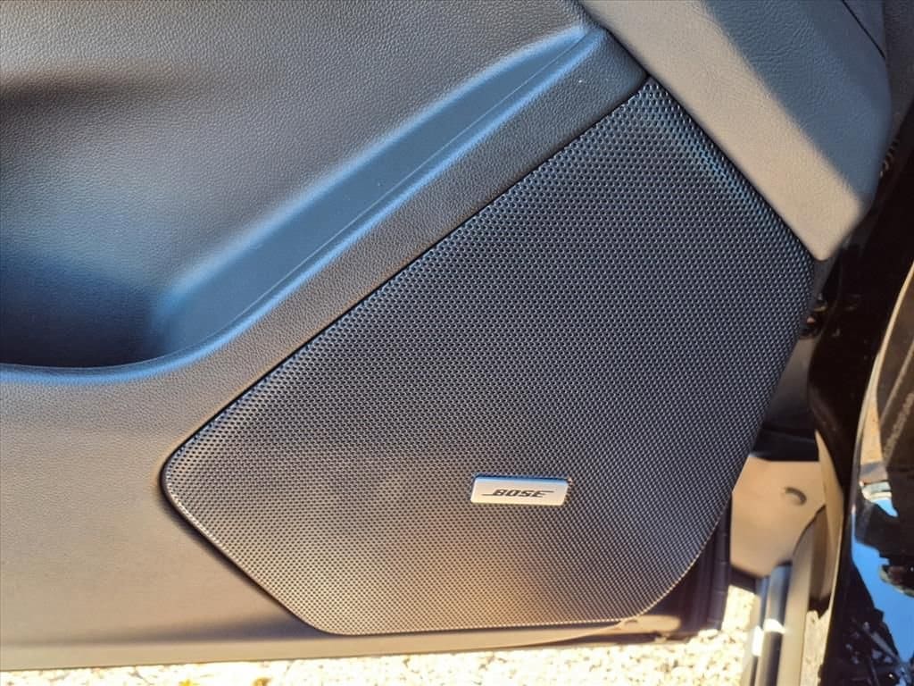 Thumbnail: 2025 Cadillac XT6 - 13