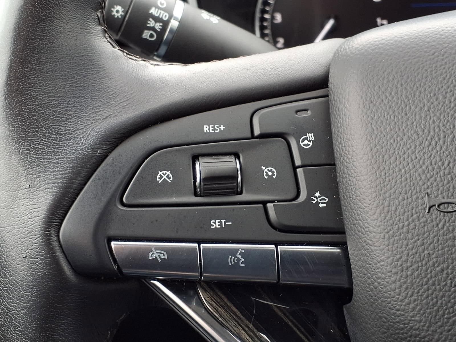 Thumbnail: 2023 Cadillac XT6 - 27