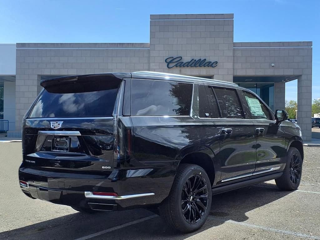 Thumbnail: 2026 Cadillac Escalade - 4