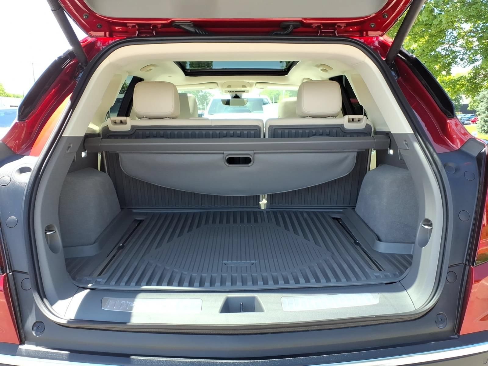 2026 Cadillac XT5 Premium Luxury - Photo 9