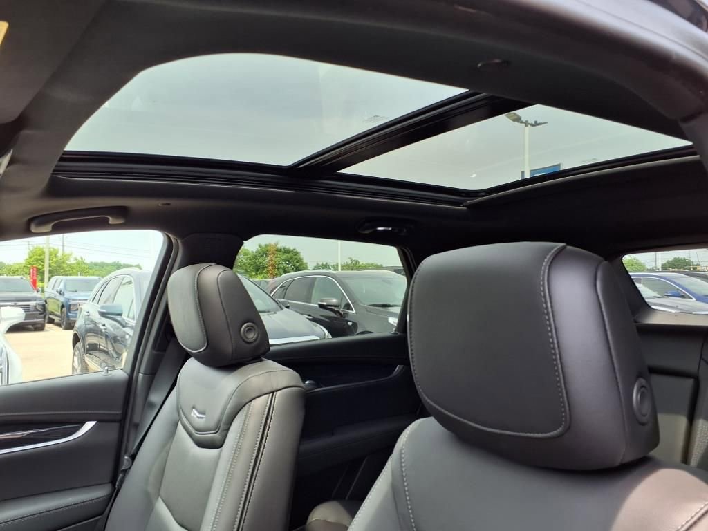 2025 Cadillac XT5 Premium Luxury 14