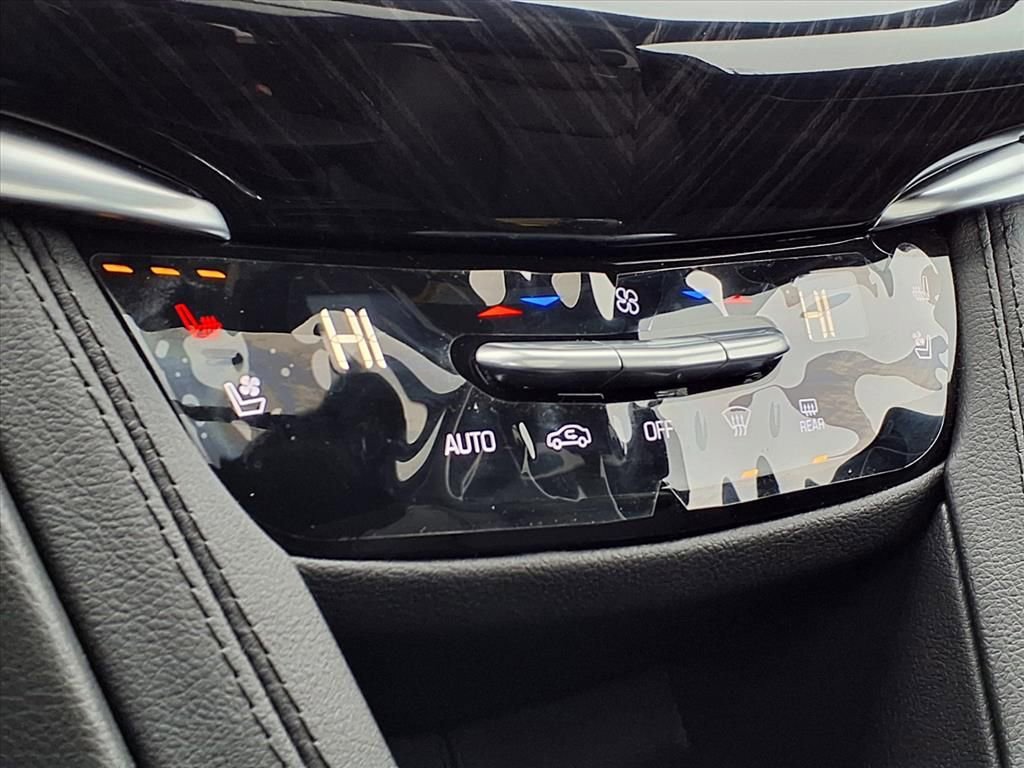 Thumbnail: 2025 Cadillac XT6 - 23