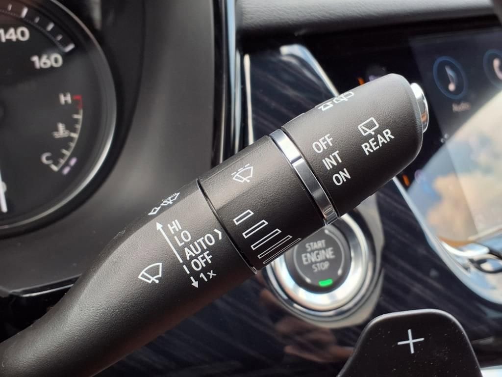 Thumbnail: 2025 Cadillac XT6 - 17