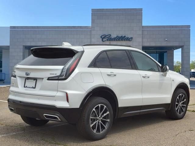 2024 Cadillac XT4 Sport 4