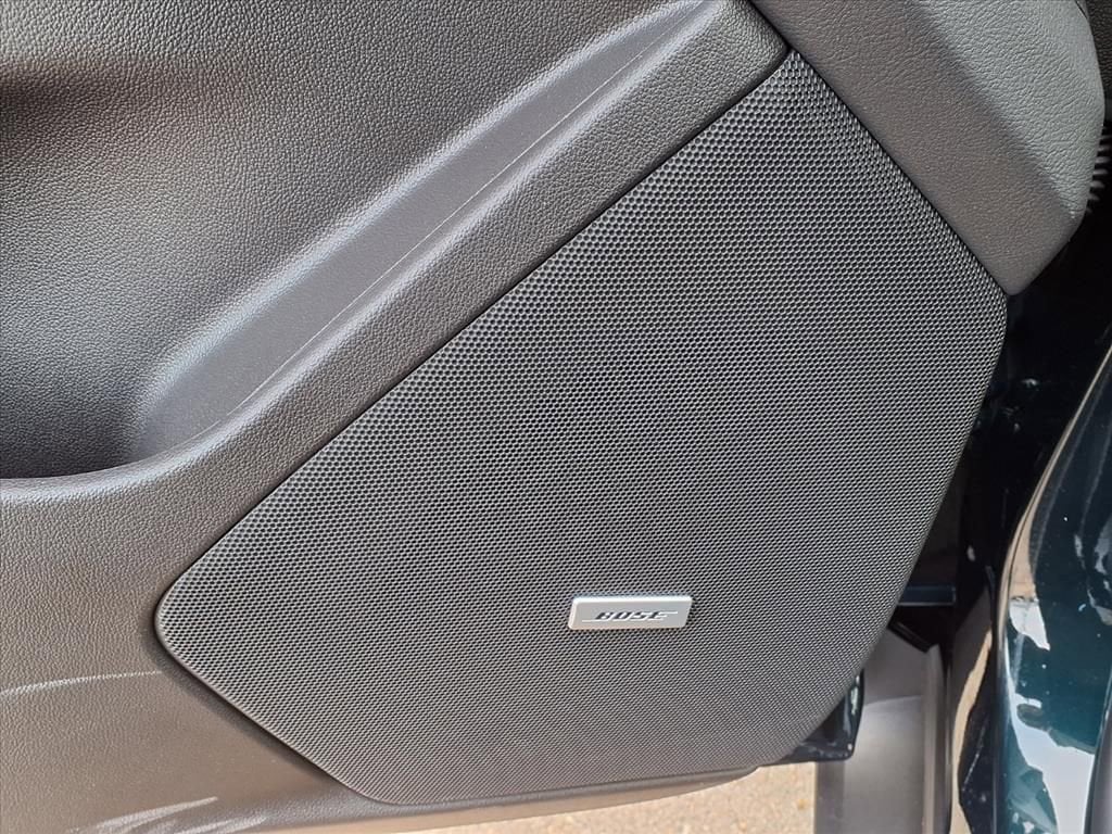 Thumbnail: 2026 Cadillac XT5 - 14