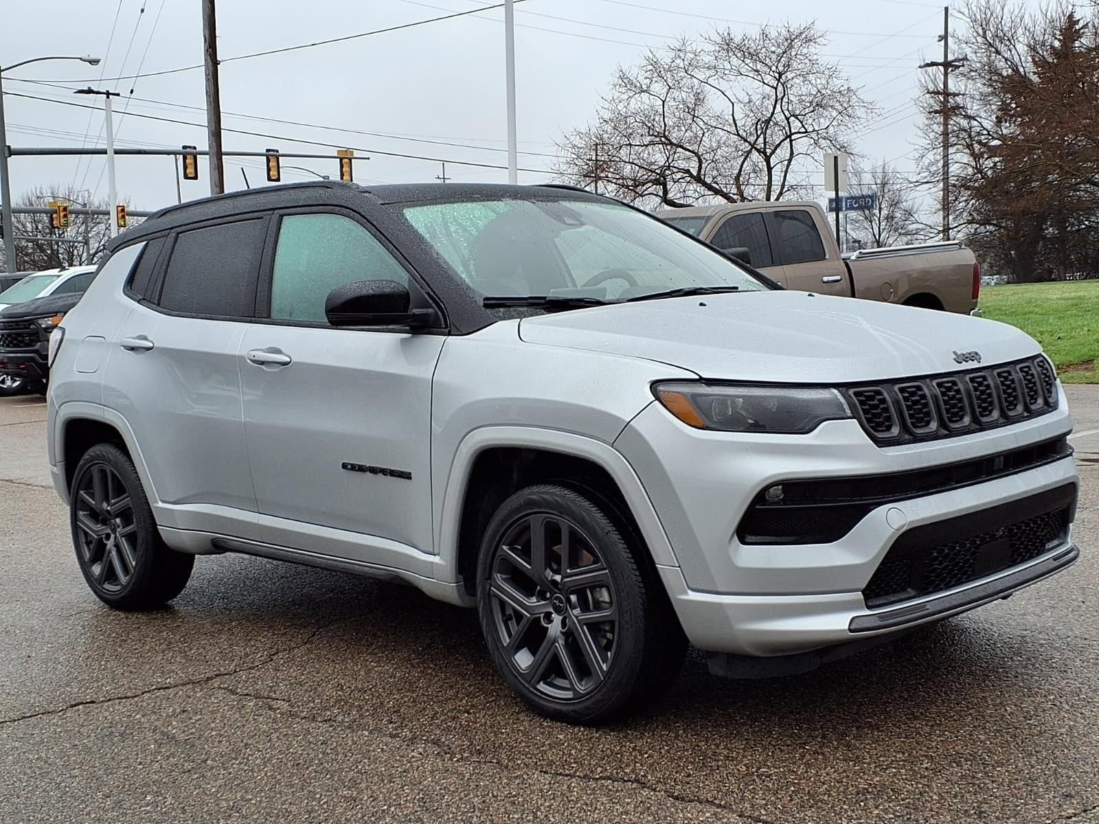 Thumbnail: 2025 Jeep Compass - 3