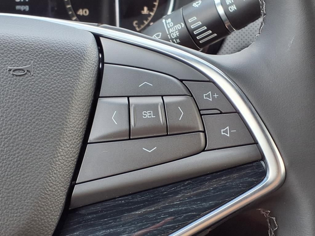 Thumbnail: 2025 Cadillac XT5 - 25