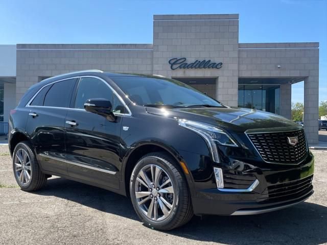 2024 Cadillac XT5 Premium Luxury 2