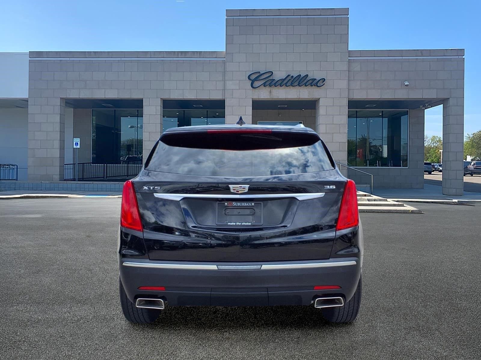 Thumbnail: 2019 Cadillac XT5 - 6