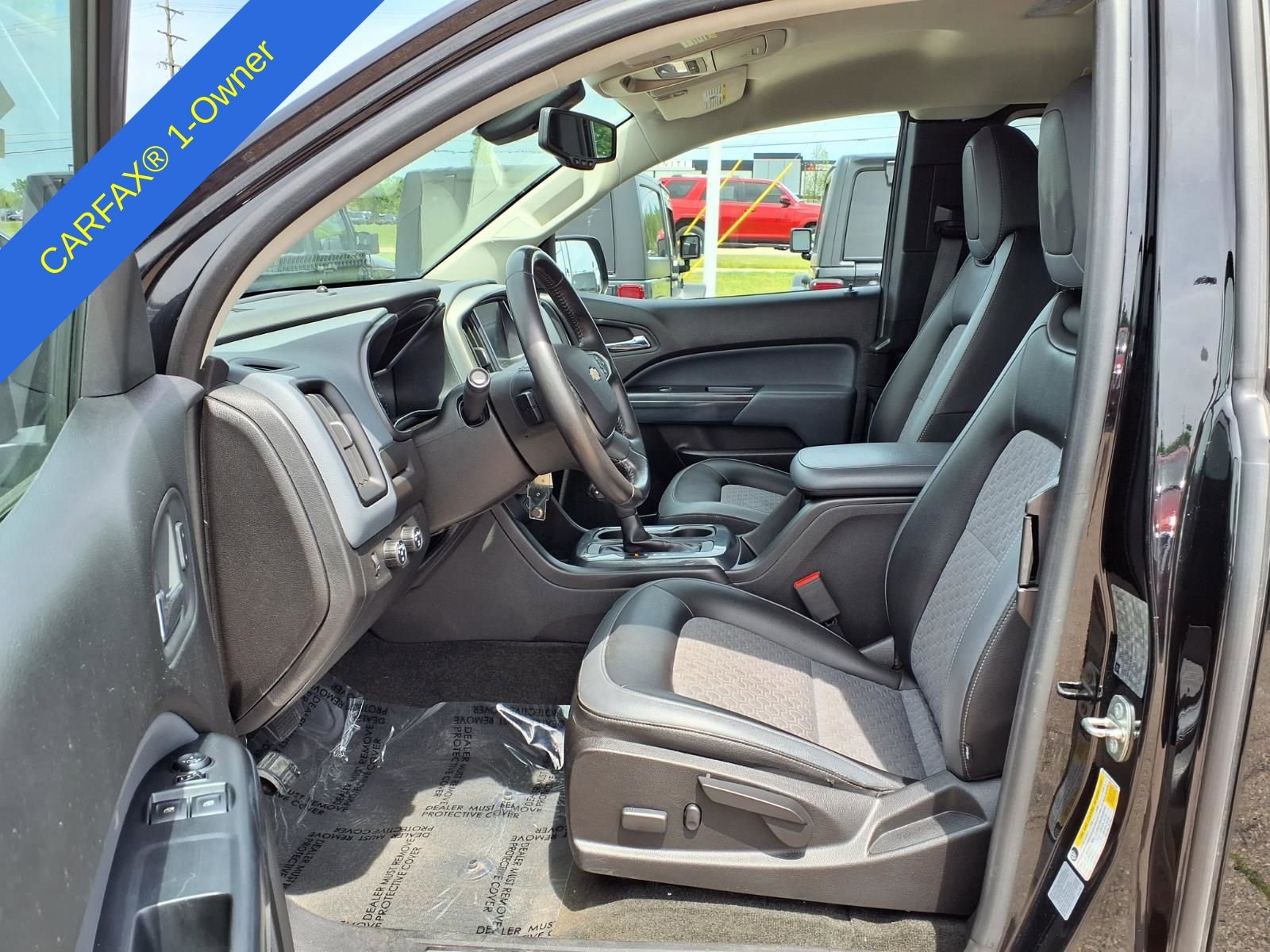 Thumbnail: 2017 Chevrolet Colorado - 14