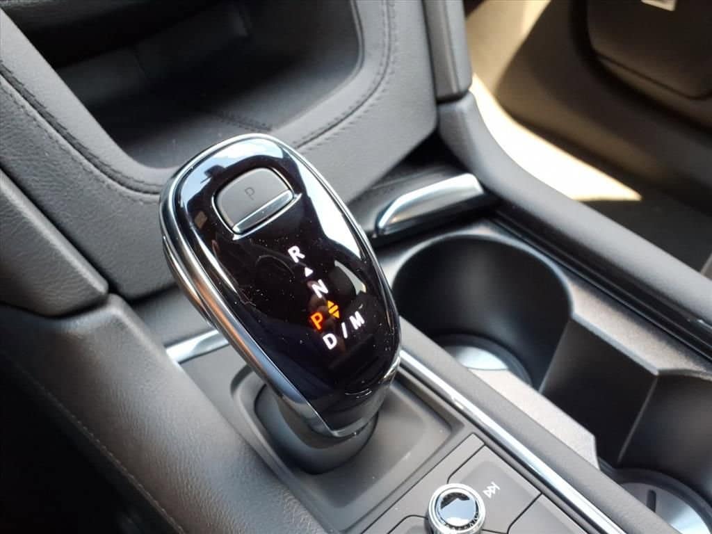 Thumbnail: 2025 Cadillac XT6 - 20