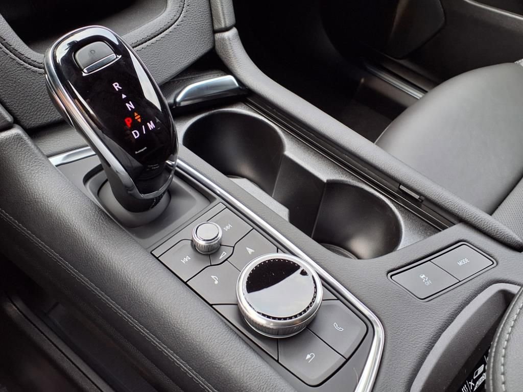 Thumbnail: 2025 Cadillac XT5 - 21