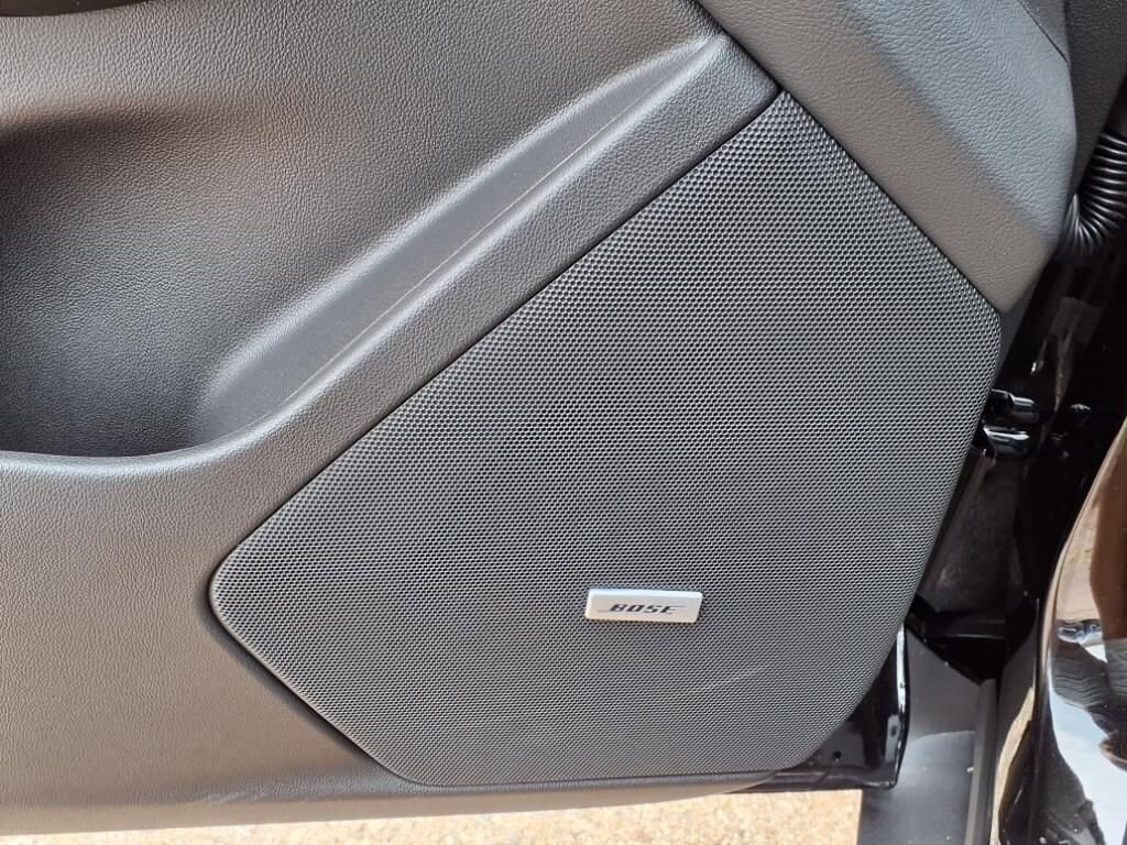 Thumbnail: 2025 Cadillac XT5 - 13