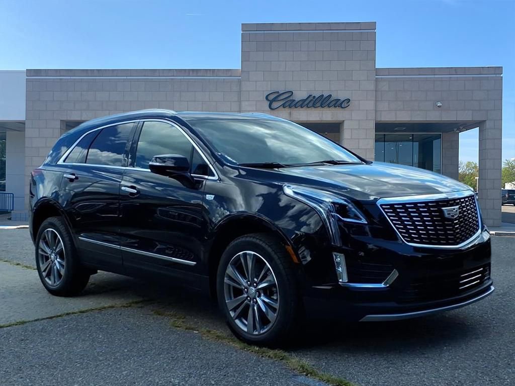 2025 Cadillac XT5 Premium Luxury photo 3
