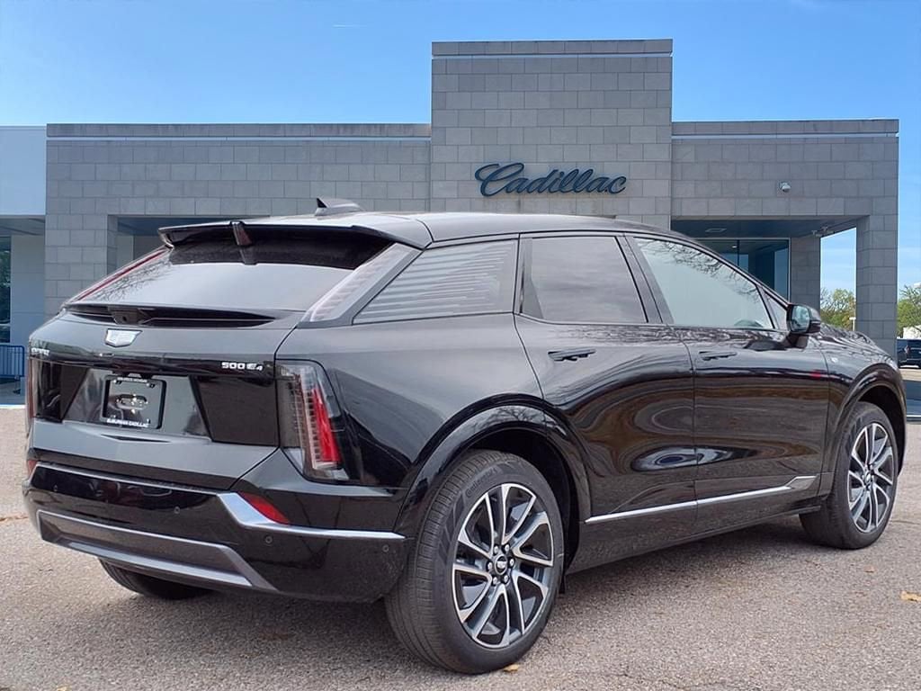 New 2026 CADILLAC OPTIQ Sport SUV