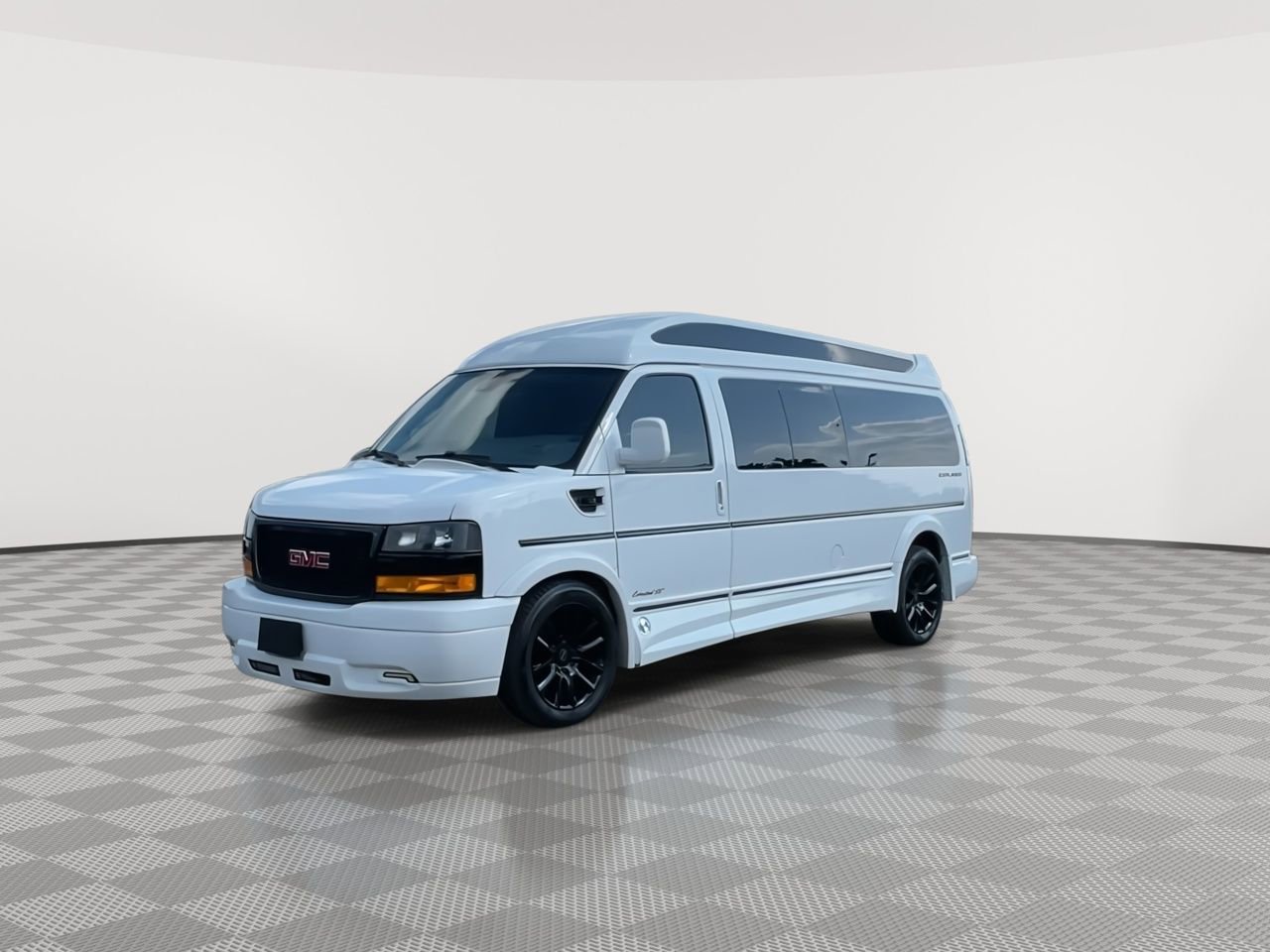 2019 Gmc Savana Cargo 2500 photo 2
