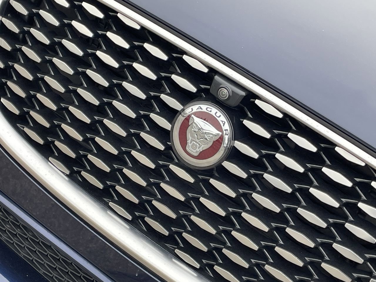 Thumbnail: 2021 Jaguar F-Pace - 36