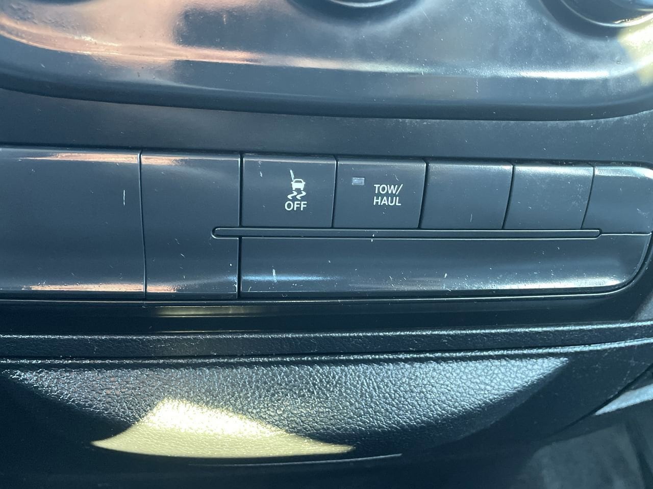 Thumbnail: 2017 RAM 1500 - 23