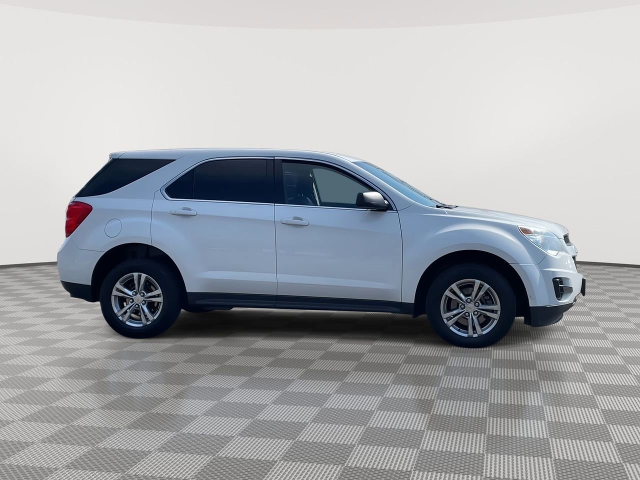 Thumbnail: 2015 Chevrolet Equinox - 9