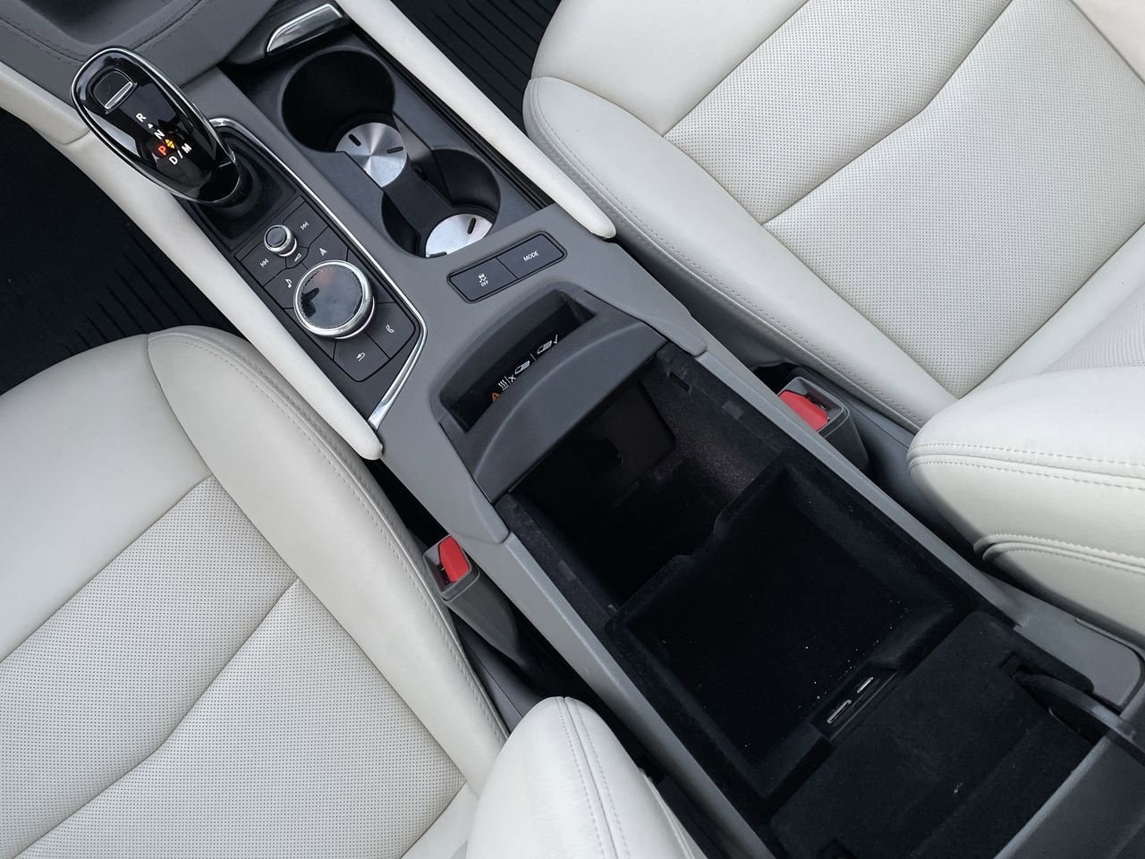 Thumbnail: 2023 Cadillac XT5 - 26